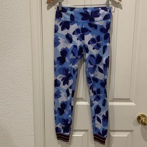 Aerie Blue Floral Leggings